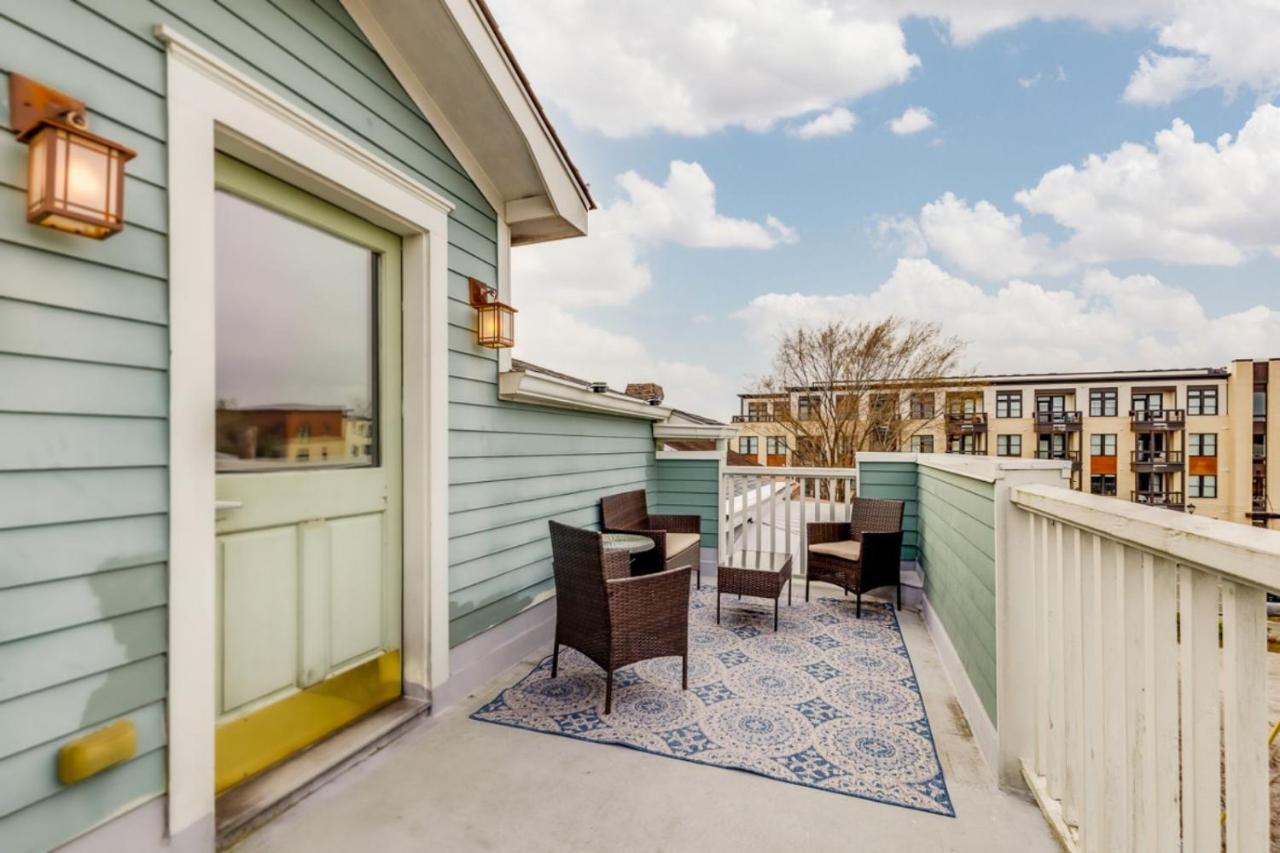 Walk Score 90!!-Historic Downtown District-2 Blocks To Famous Forsyth Park- Huge Private Patio-Private Parking ซาวานนาห์ ภายนอก รูปภาพ